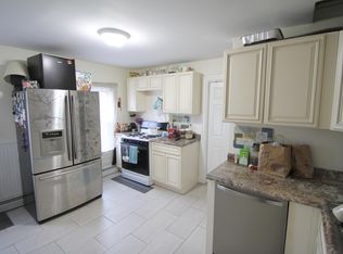 469 W Fountain St #3, Providence, RI 02903