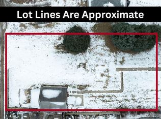 908 4th St, Onawa, IA 51040