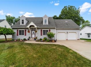 7695 Bar Harbour Ln, Mentor, OH 44060