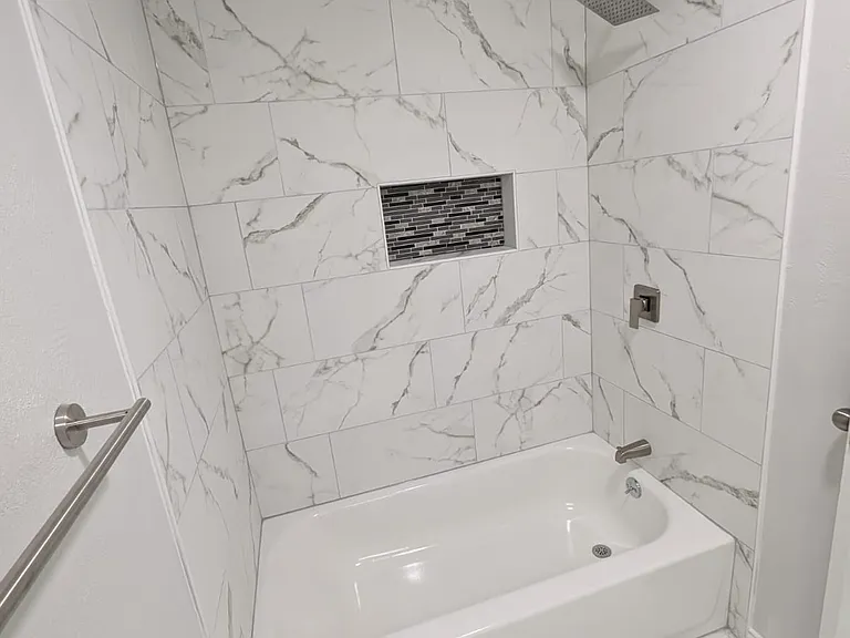 949 Mossvine Dr — Photo 22