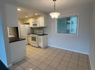 2422 Graham Ave #202A, Redondo Beach, CA 90278