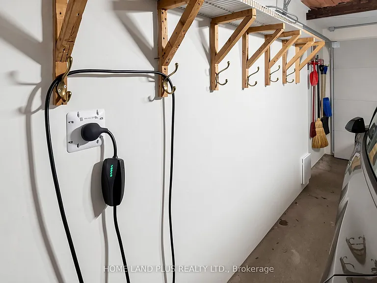 154 Brooke Ave — Photo 38