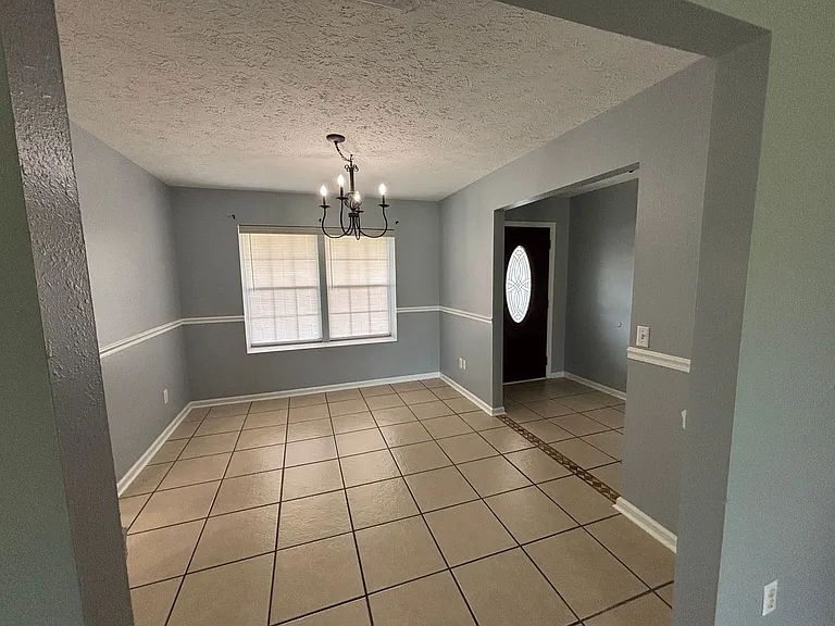 6903 Ross Dr — Photo 24
