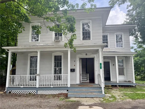 8 W Washington St, Bath, NY 14810
