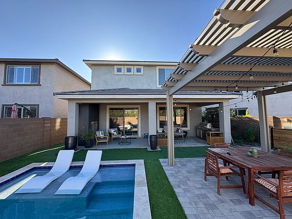 4th image of 2842 E Sands Dr