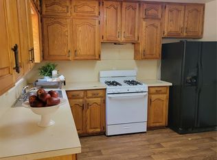 2223 Anderson St, Irving, TX 75062