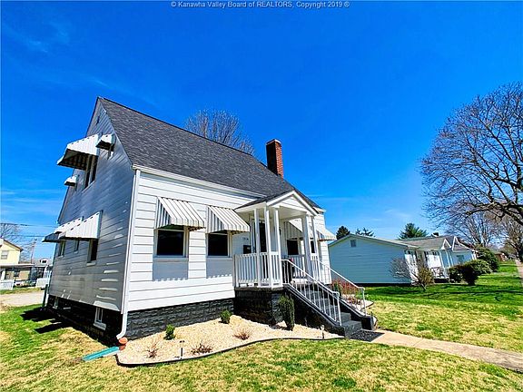 4th image of 1514 W Virginia Ave