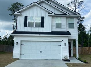 132 Ironwood Dr, Hinesville, GA 31313