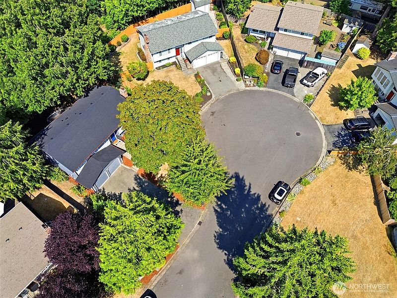 4th image of 5115 Monticello Drive