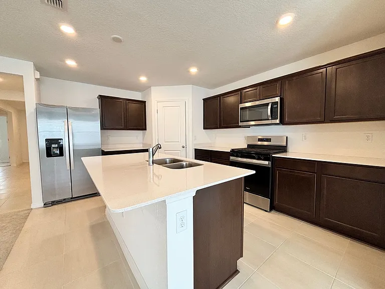 5597 Bullseye Cir — Photo 14