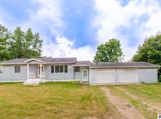 10290 Thorne Rd, Horton, MI 49246