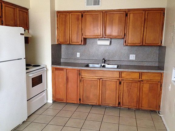 2nd image of 917 Quetzal St APT 2