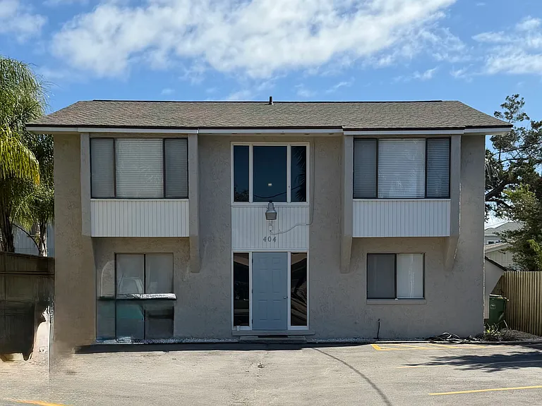 404 Upper 8th Ave S #D — Photo 13