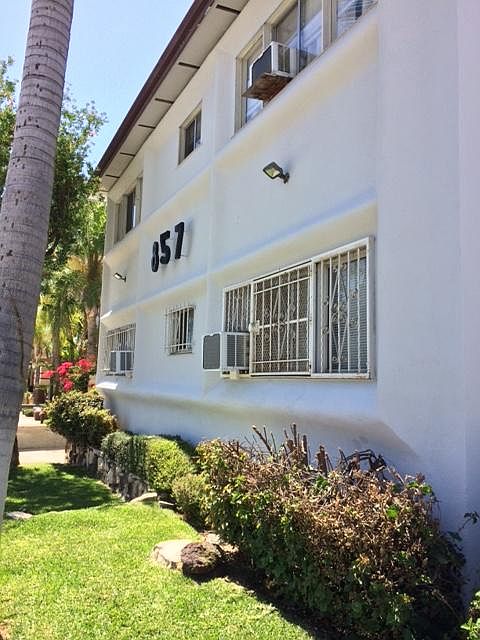 1st image of 857 S Crenshaw Blvd #7