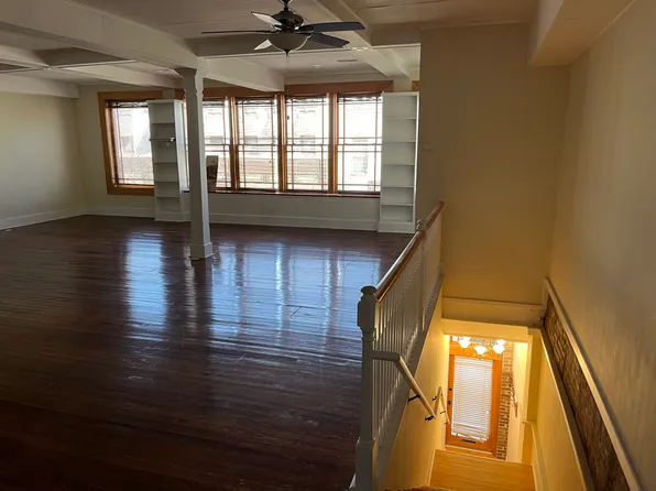 119A N Main St, Hannibal, MO 63401