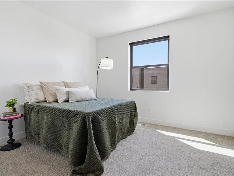 14379 S Champ Cv — Photo 11