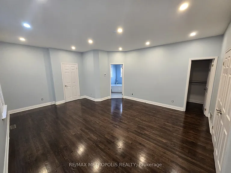 1872 Appleview Rd #MAIN — Photo 32