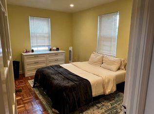 700 31st St SE #1, Washington, DC