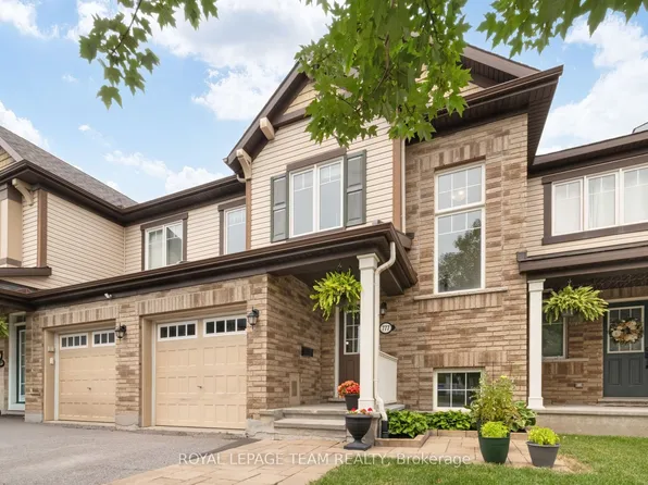 777 Maloja Way, Ottawa, ON K2S 0V5