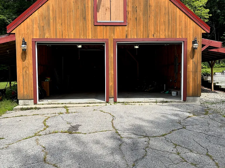 134 N Wolfeboro Rd — Photo 3
