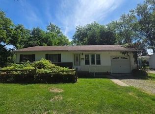 160 N Dewey Ave, Lima, OH 45804