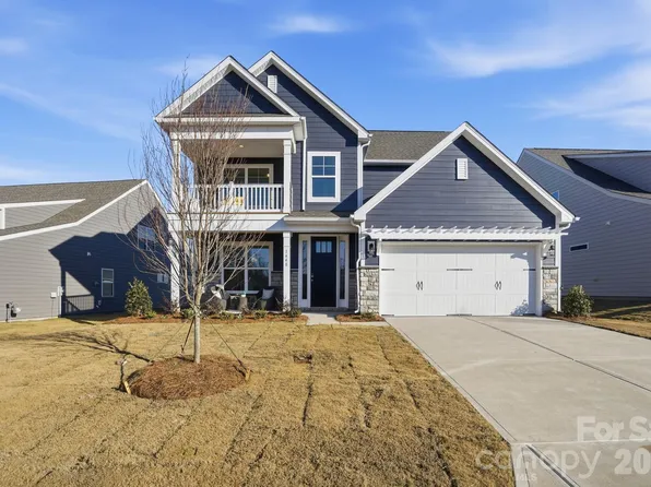 1448 Ardmore Dr, Sherills Ford, NC 28673