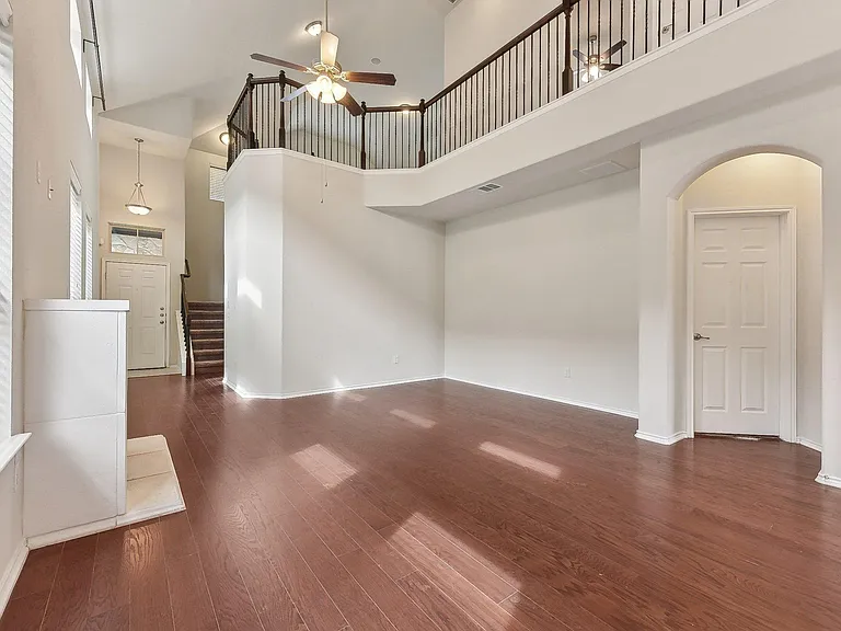 9912 Milla Cir #31 — Photo 3
