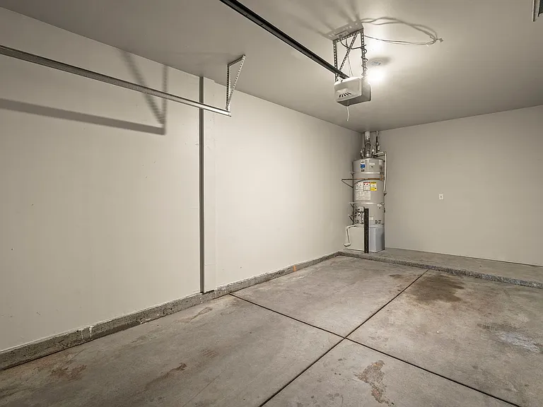 900 S Meadows Pkwy #2222 — Photo 27