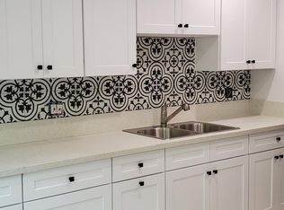 3353 Brookhill St, Glendale, CA 91214