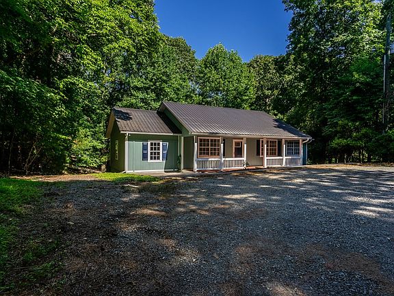 3rd image of 83 Forestry Hills Ct