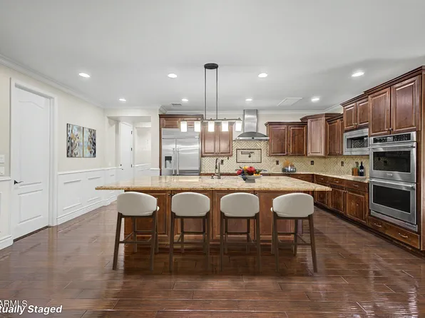 823 E HORSESHOE Place, Chandler, AZ 85249