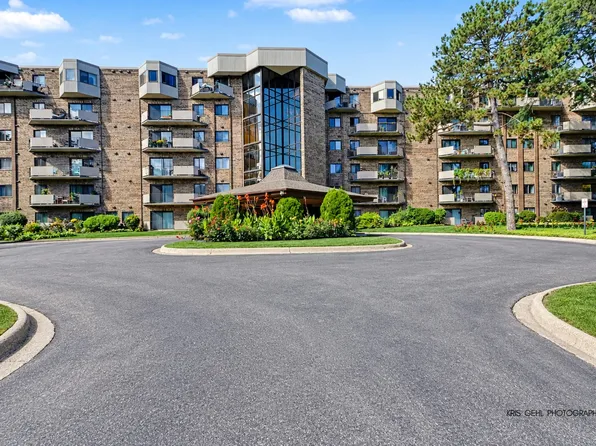 1243 E Baldwin Ln Unit 412, Palatine, IL 60074