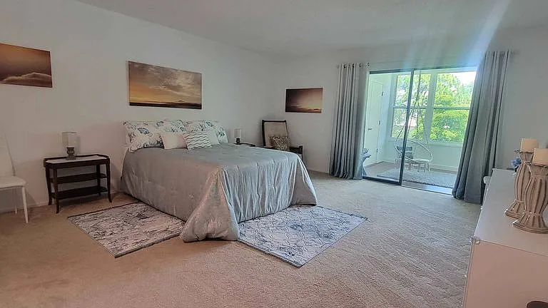 531 Spring Lakes Blvd — Photo 12