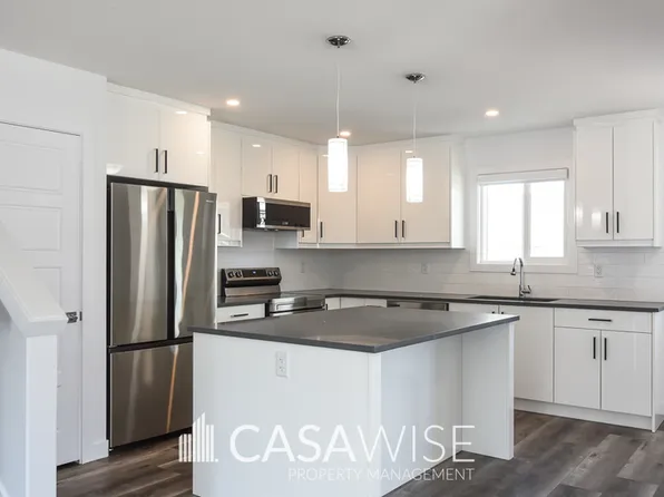 6547 176th Ave NW, Edmonton, AB T5Y 3V6