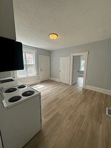 77 Murray St #MAIN Photo 1