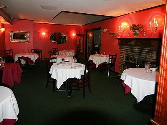 Restaurant Area 2