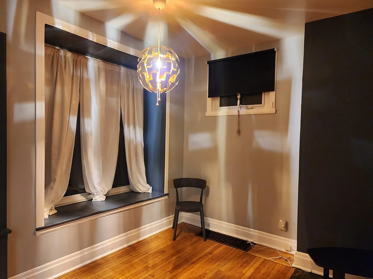 Living room - 5833 Hobart St #1