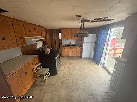 4th image of 630 Kunkle Rd