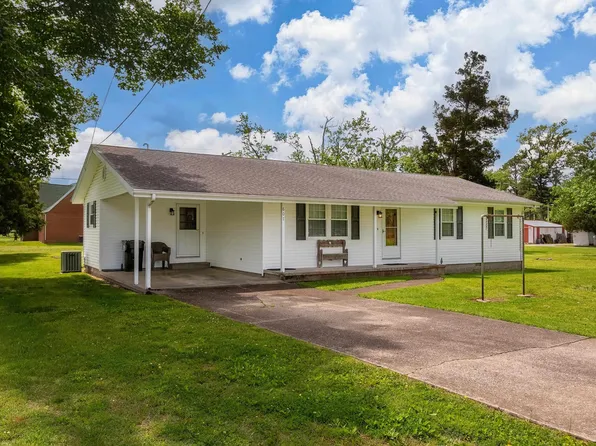 607 Mundy St, Eldorado, IL 62930