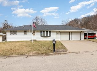 1623 Birchwood Dr, Red Wing, MN 55066