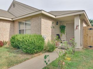 7562 Hedgeoak Ct, Fort Worth, TX 76112