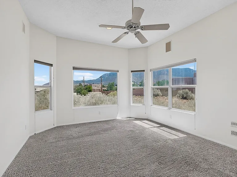 10900 San Francisco Rd NE — Photo 18