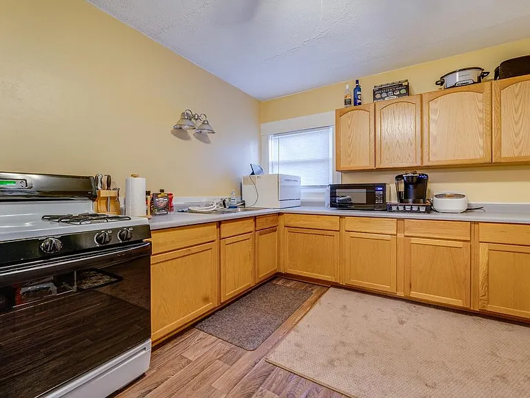 224 Regan St #2 — Photo 9