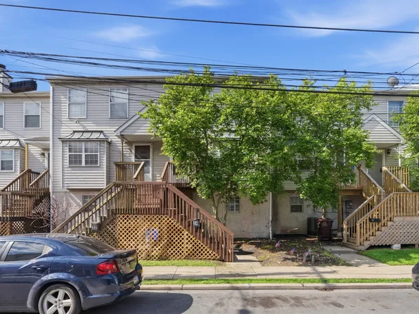 34 W 2nd St, Bridgeport, PA 19405