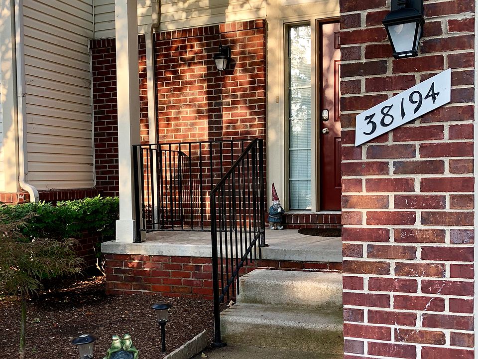 1st image of 38194 Saratoga Cir