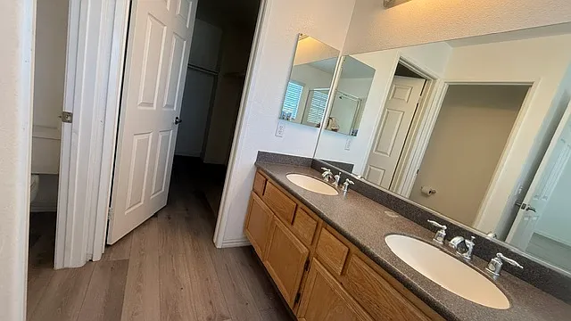 13569 Fullerton Ln — Photo 22