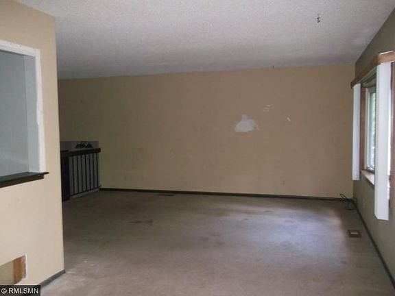 5th image of 13201 E Manor Blvd