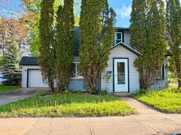 802 River St, Rhinelander, WI 54501