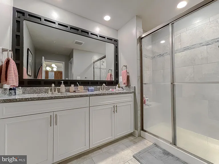 23810 Myrtle Glen Way — Photo 37