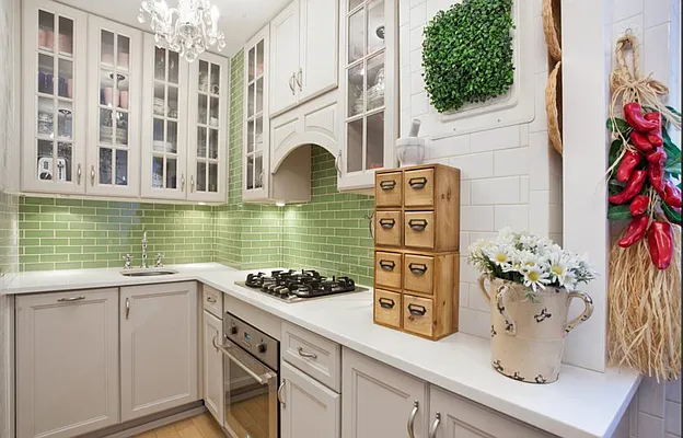 Rented by Compass | media 12